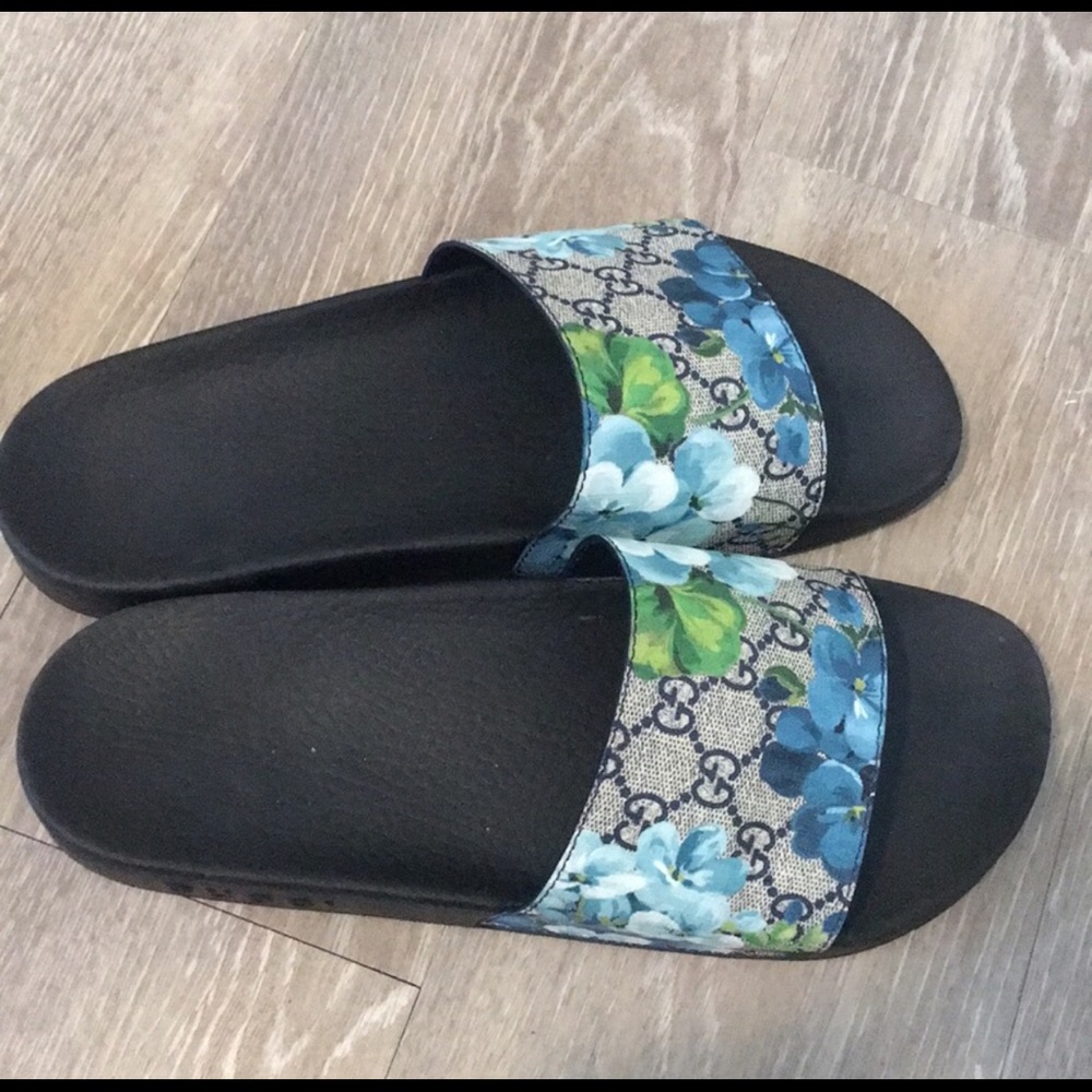 Gucci slides